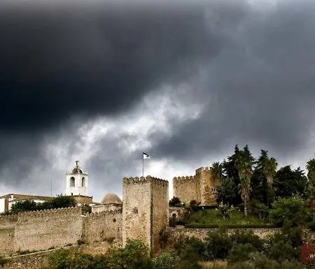 Plaza Del Pacifico La Bazana جيريز دي لوس كاباليروس