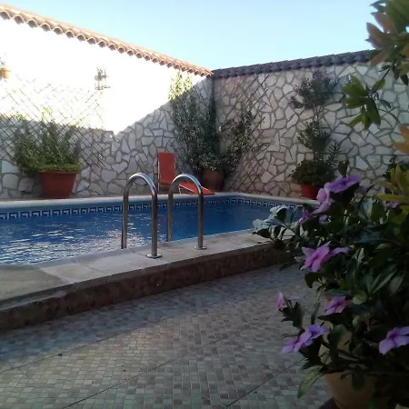 Plaza Del Pacifico La Bazana * جيريز دي لوس كاباليروس